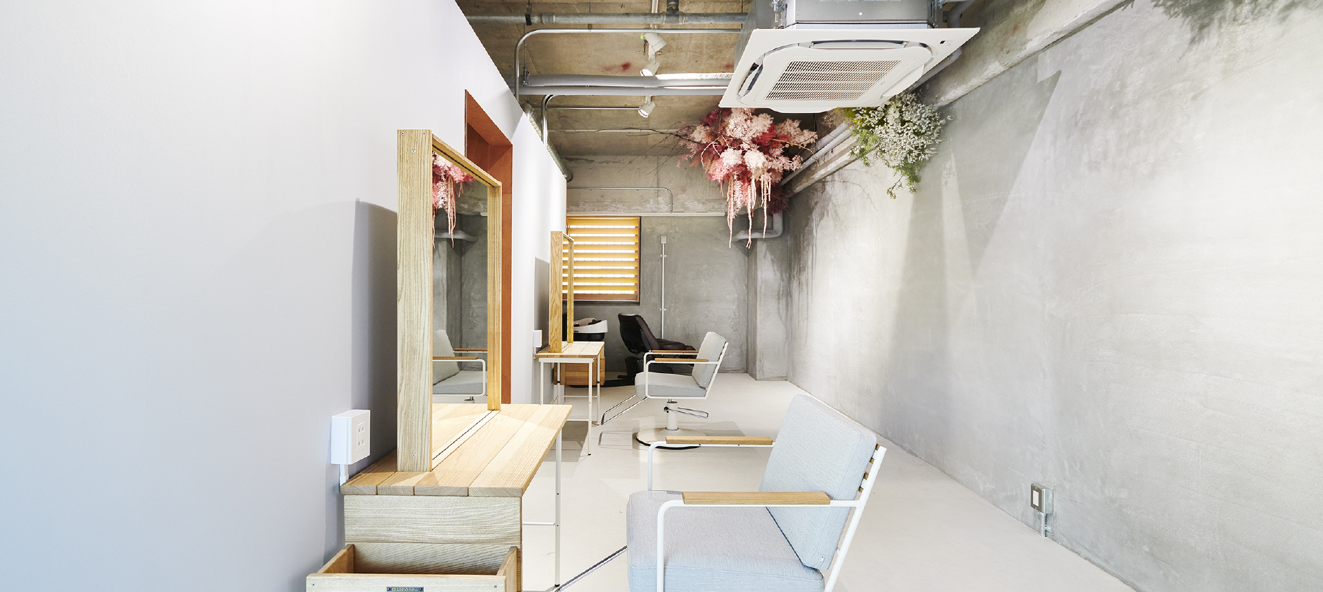 美容室の内装の写真